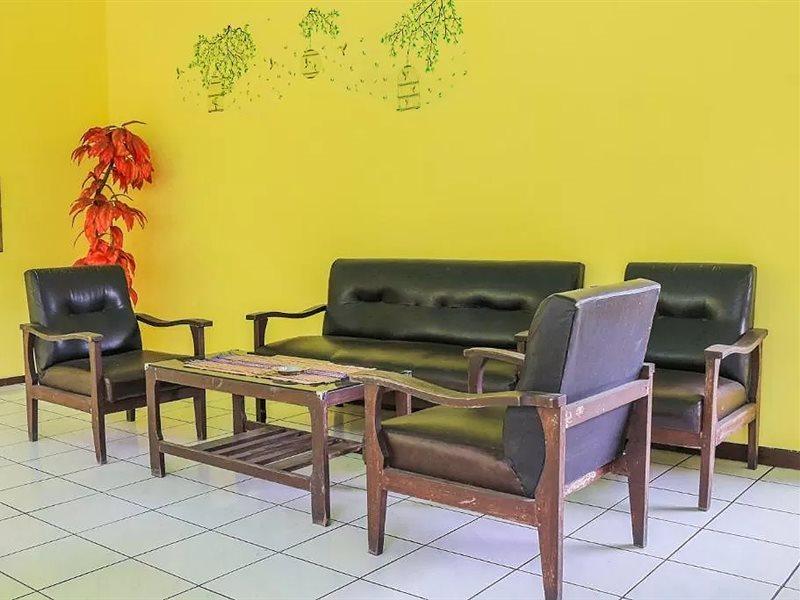 Oyo Life 1708 Hotel Budi Famili 1 Syariah Ciamis Zewnętrze zdjęcie
